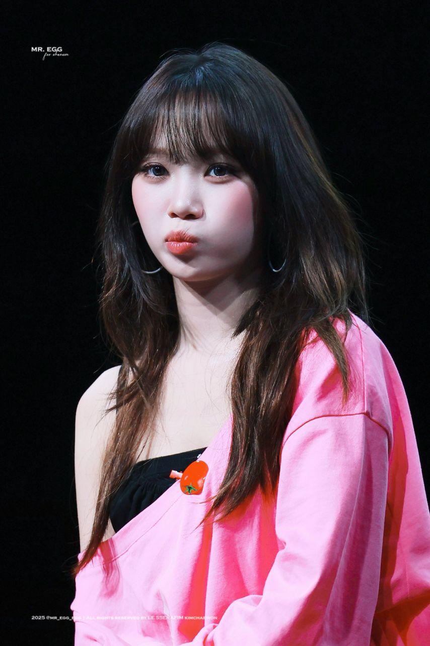 르세라핌 김채원3