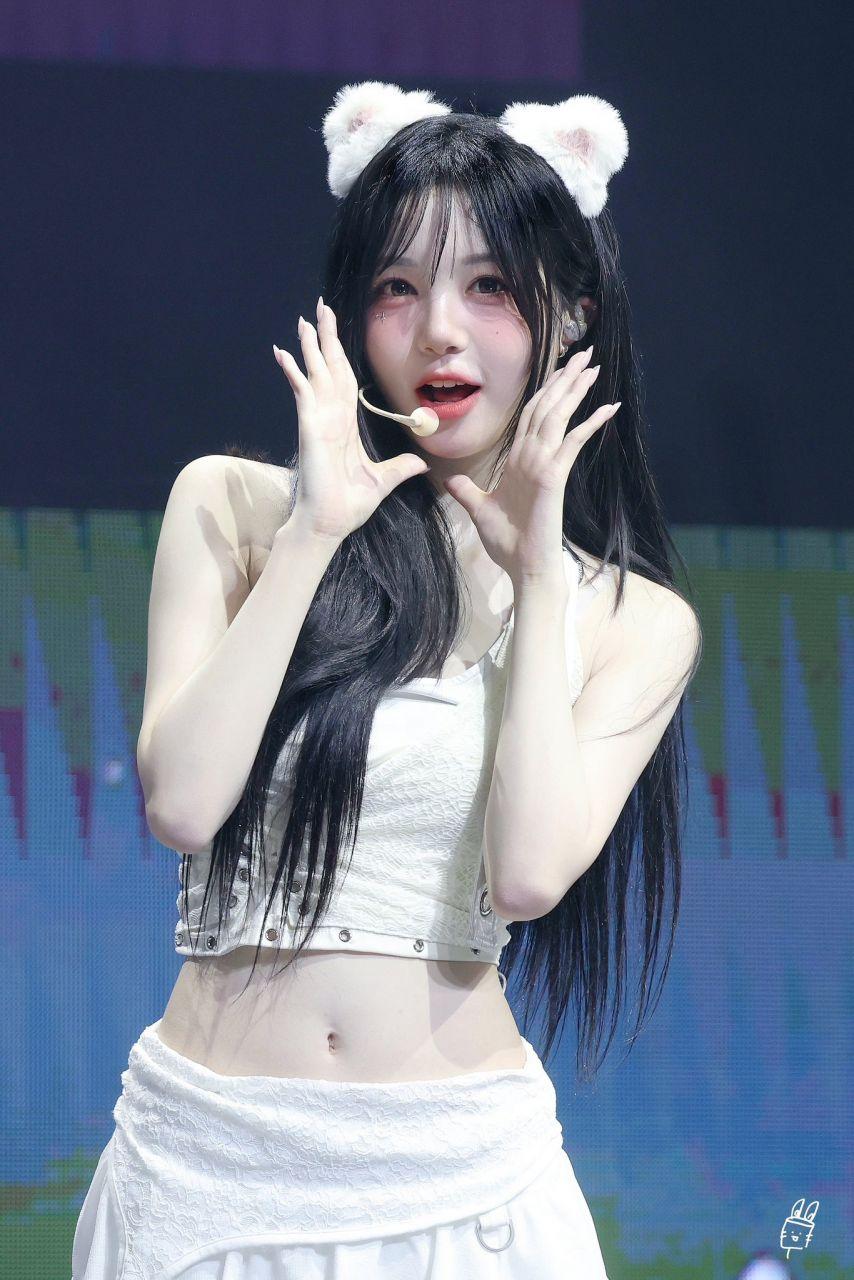 트리플에스 김채원0