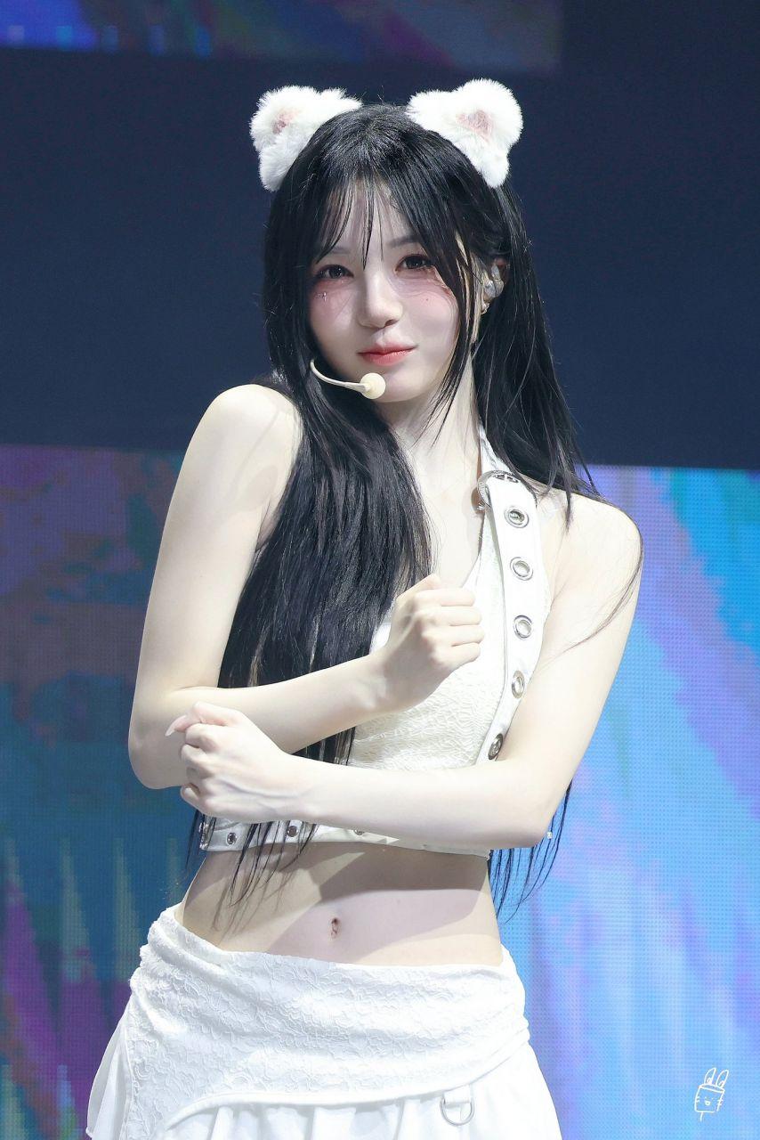 트리플에스 김채원2