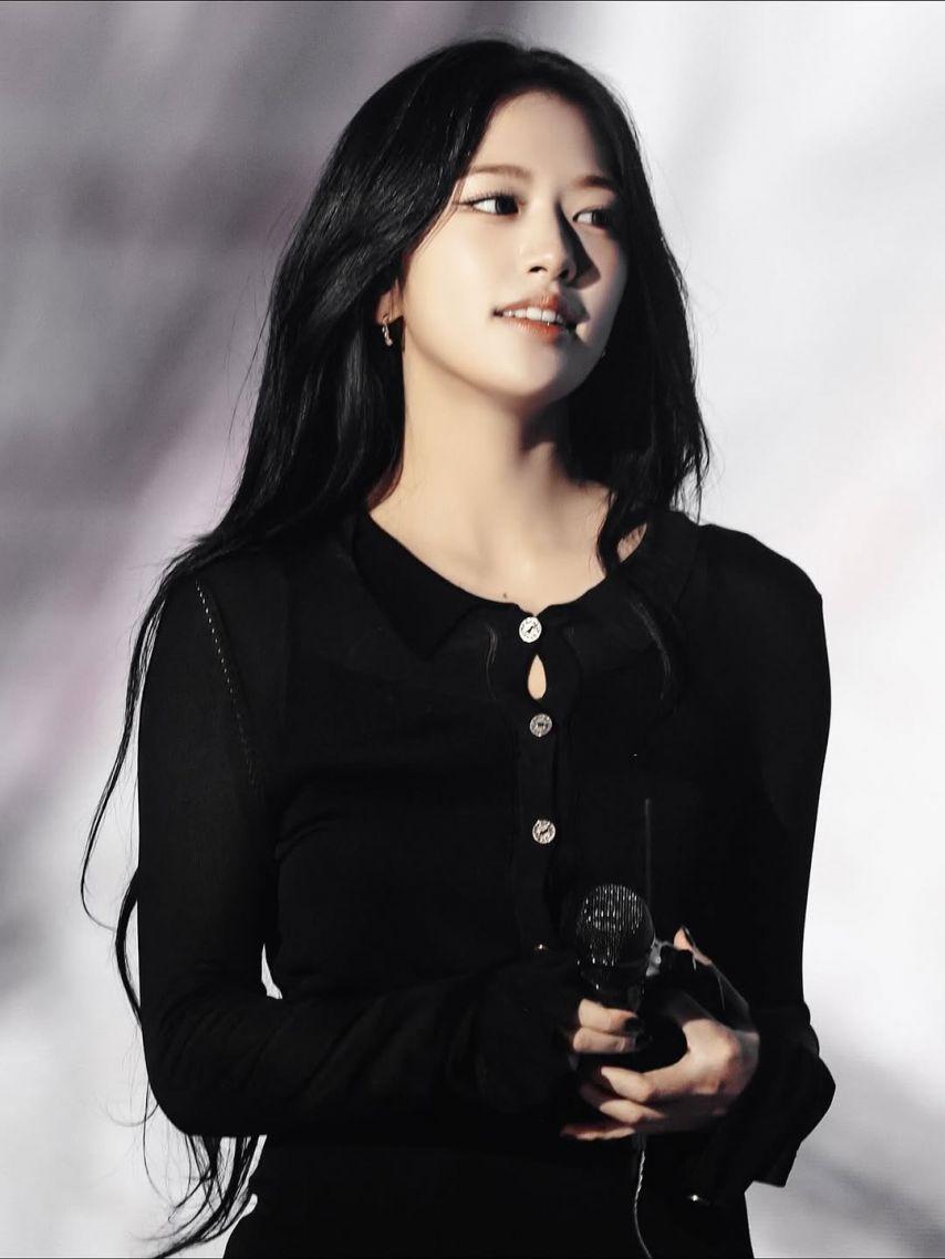 IVE (아이브) 안유진4