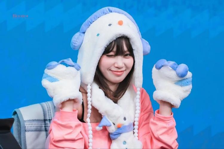 LE SSERAFIM (르세라핌) 김채원10