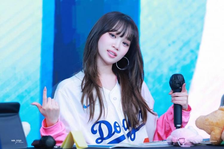 LE SSERAFIM (르세라핌) 김채원7