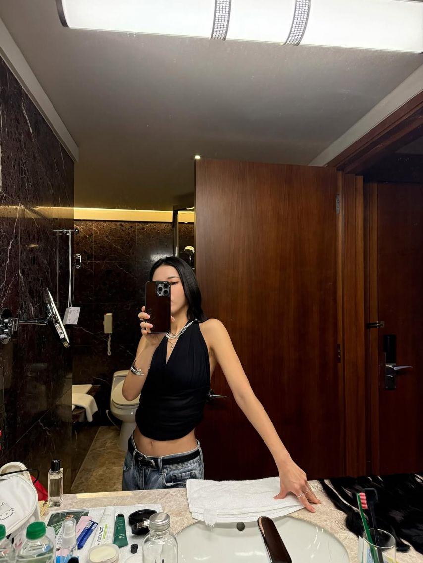 마마무 솔라 SNS1