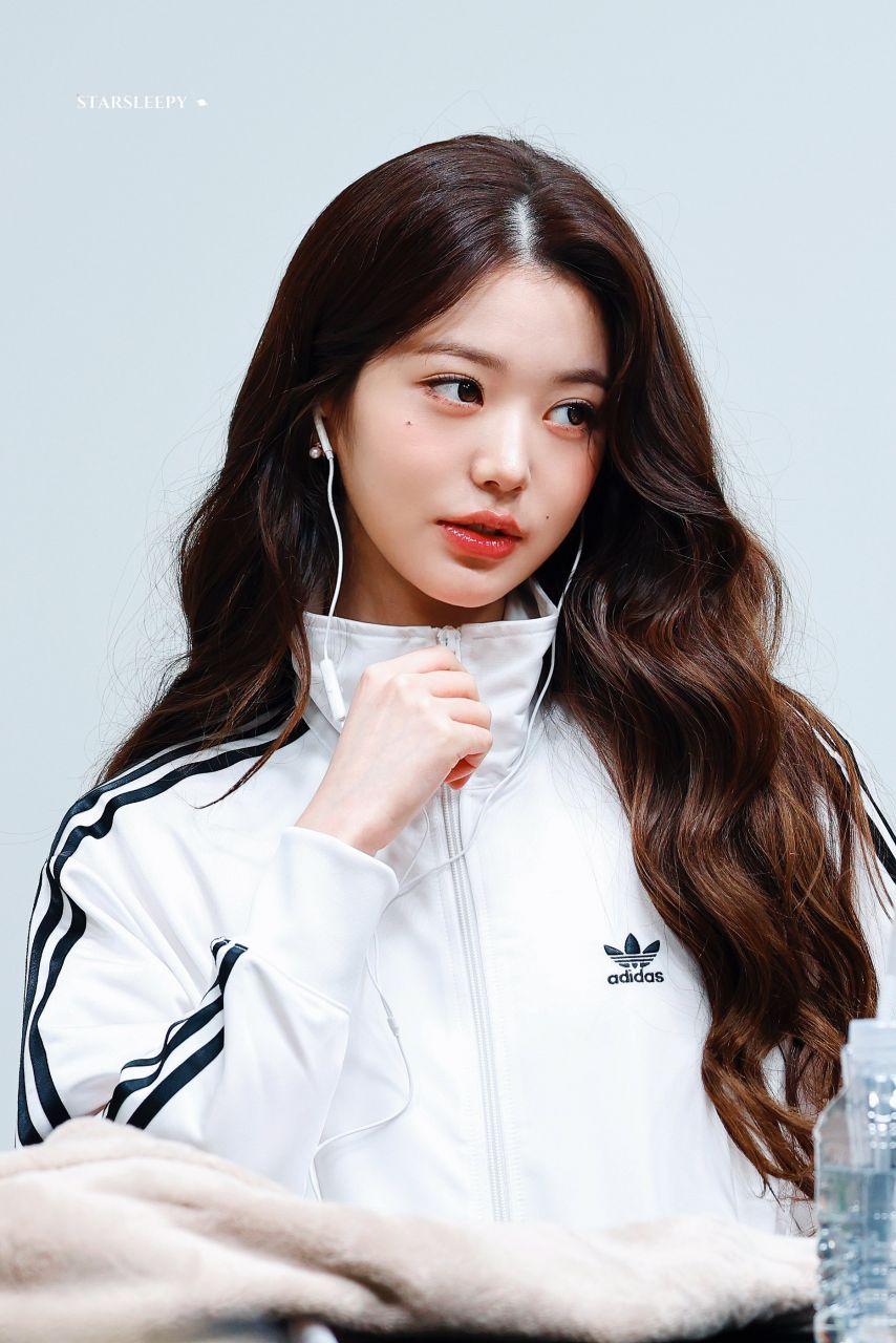 아이브 장원영9