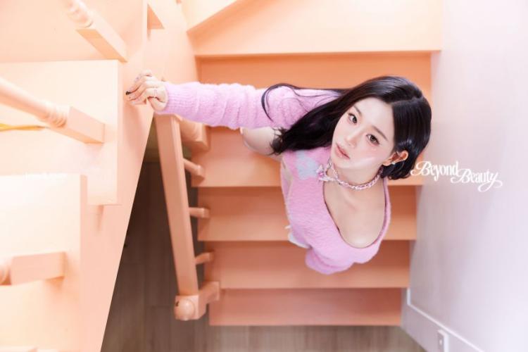 tripleS msnz <Beyond Beauty>  sun ver.3