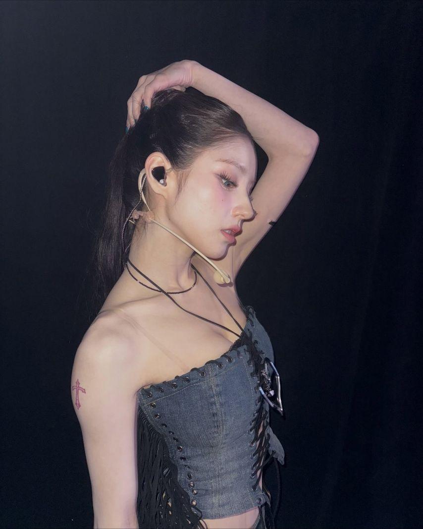 희진 ARTMS아르테미스 인별1