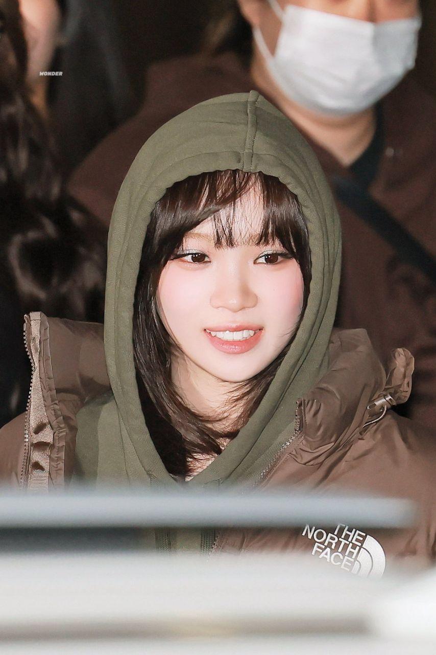 르세라핌 김채원2