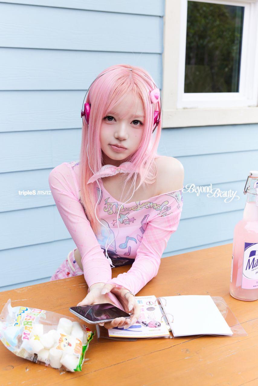 tripleS msnz <Beyond Beauty> sun ver.4