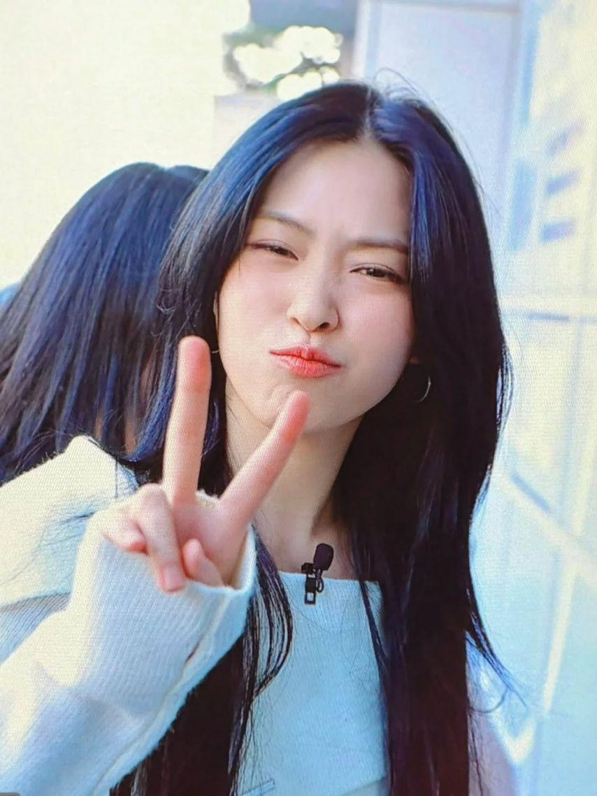 ITZY (있지) 류진1