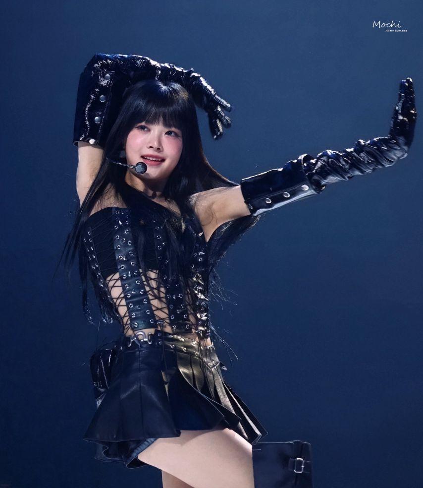 르세라핌 홍은채 생일1