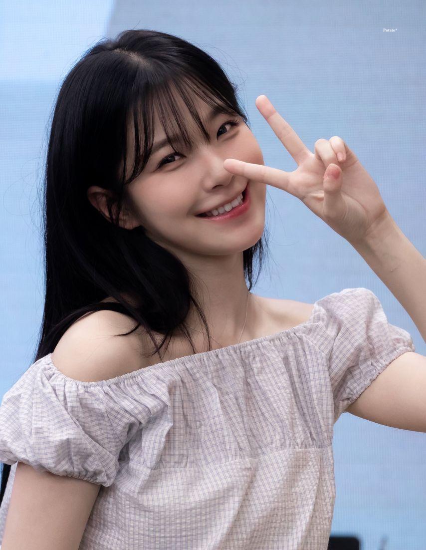 프로미스나인 백지헌2