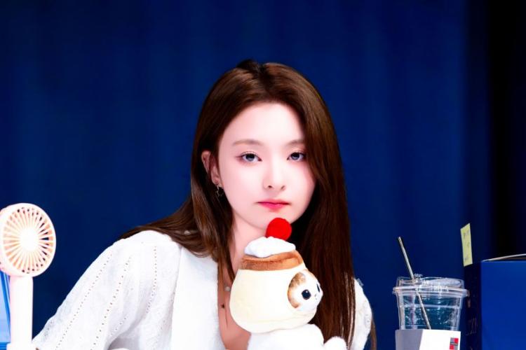 프로미스나인 이나경1