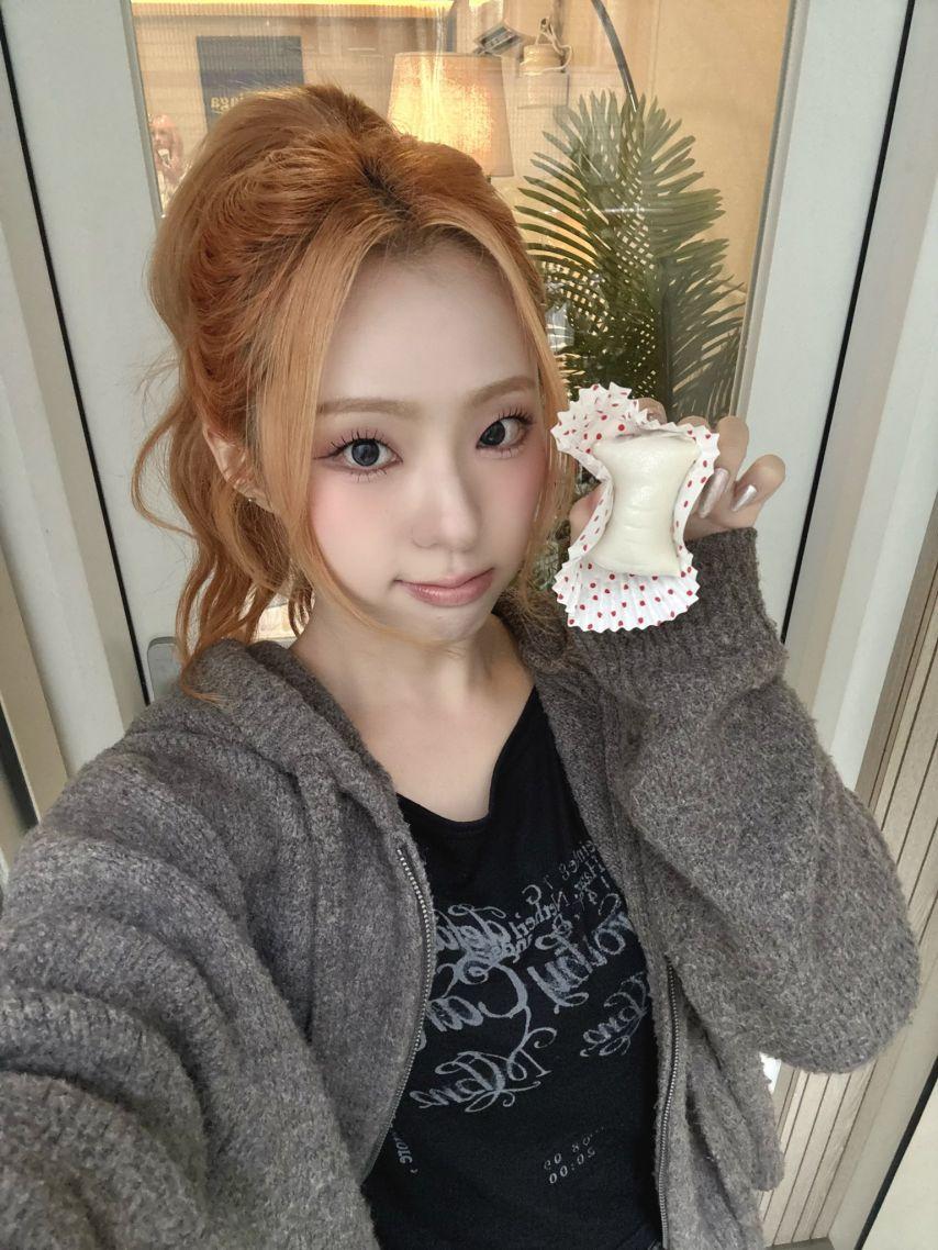 아이칠린 예주, 초원, 채린, 이지10