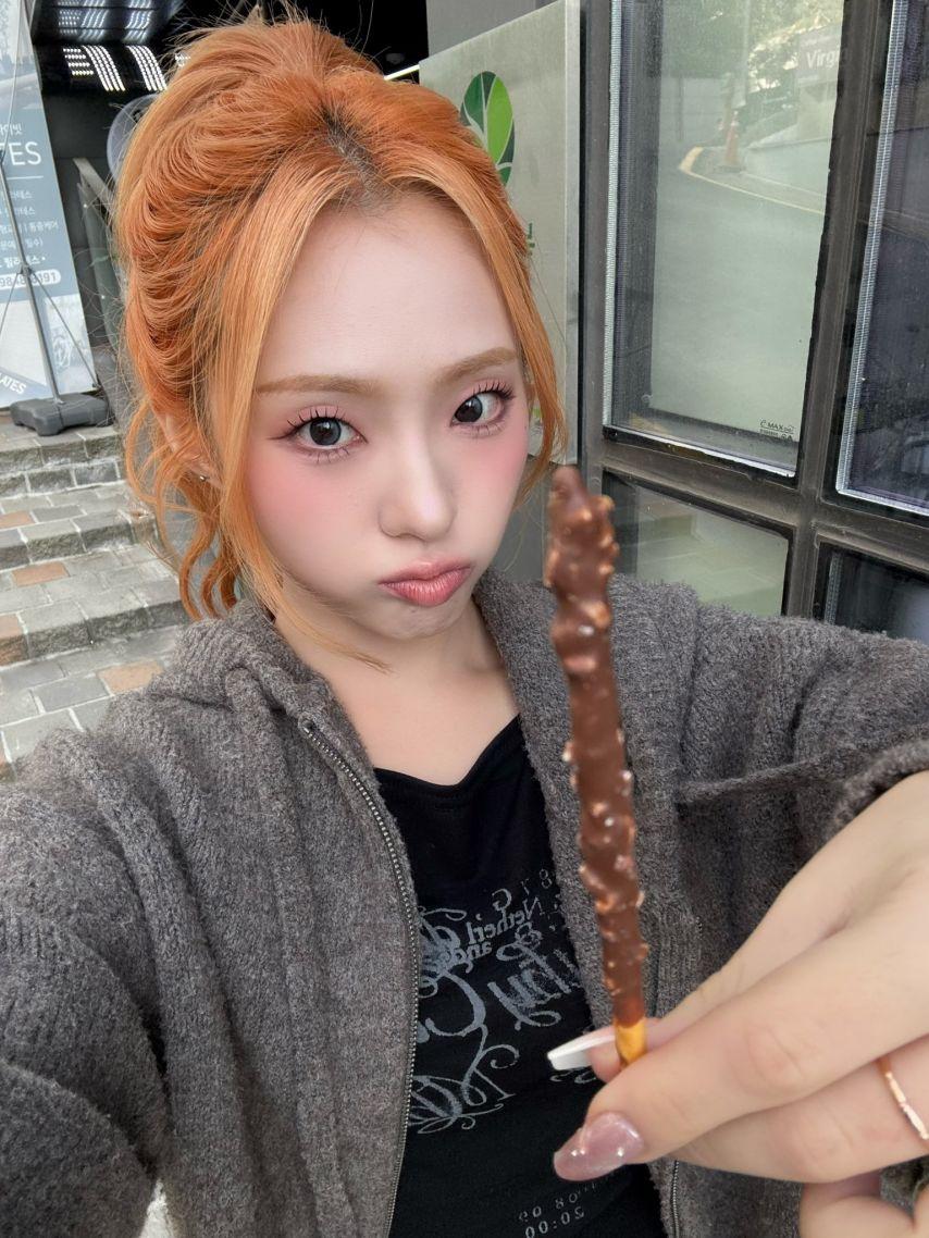 아이칠린 예주, 초원, 채린, 이지11