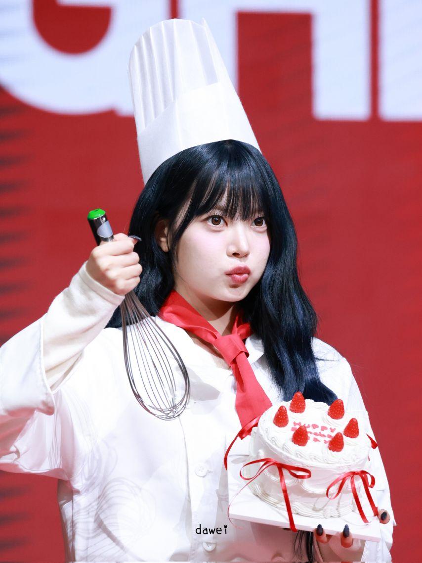 르세라핌 홍은채5