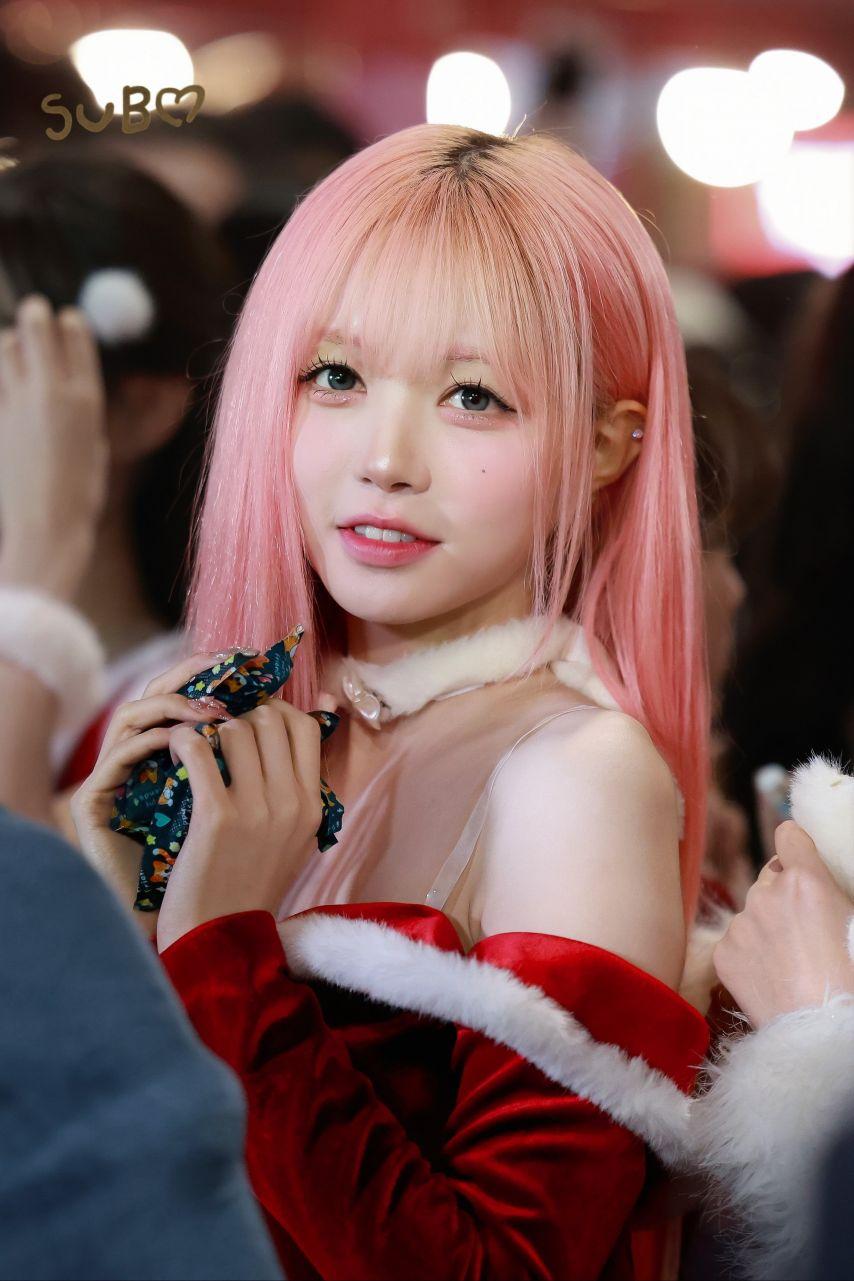 트리플에스 김채원3