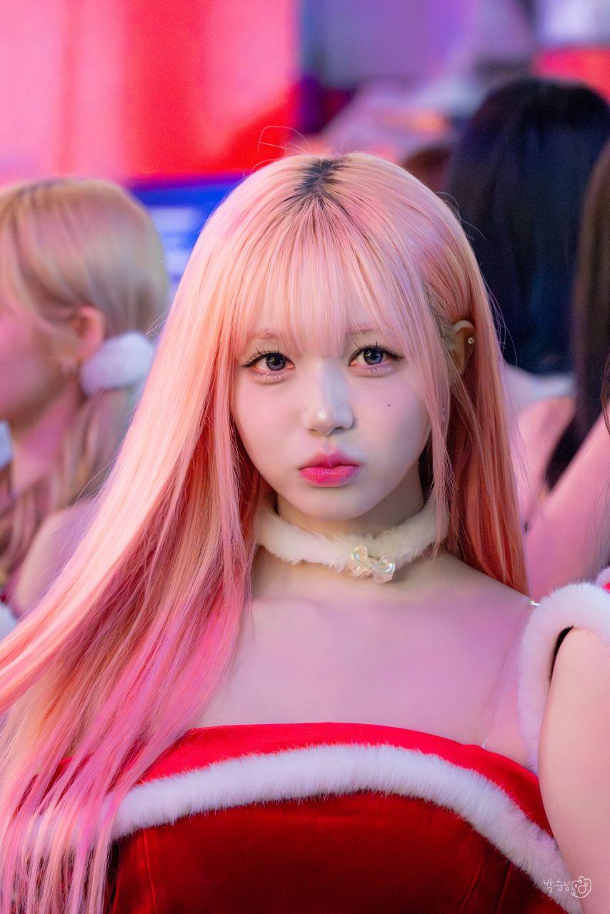 트리플에스 김채원5