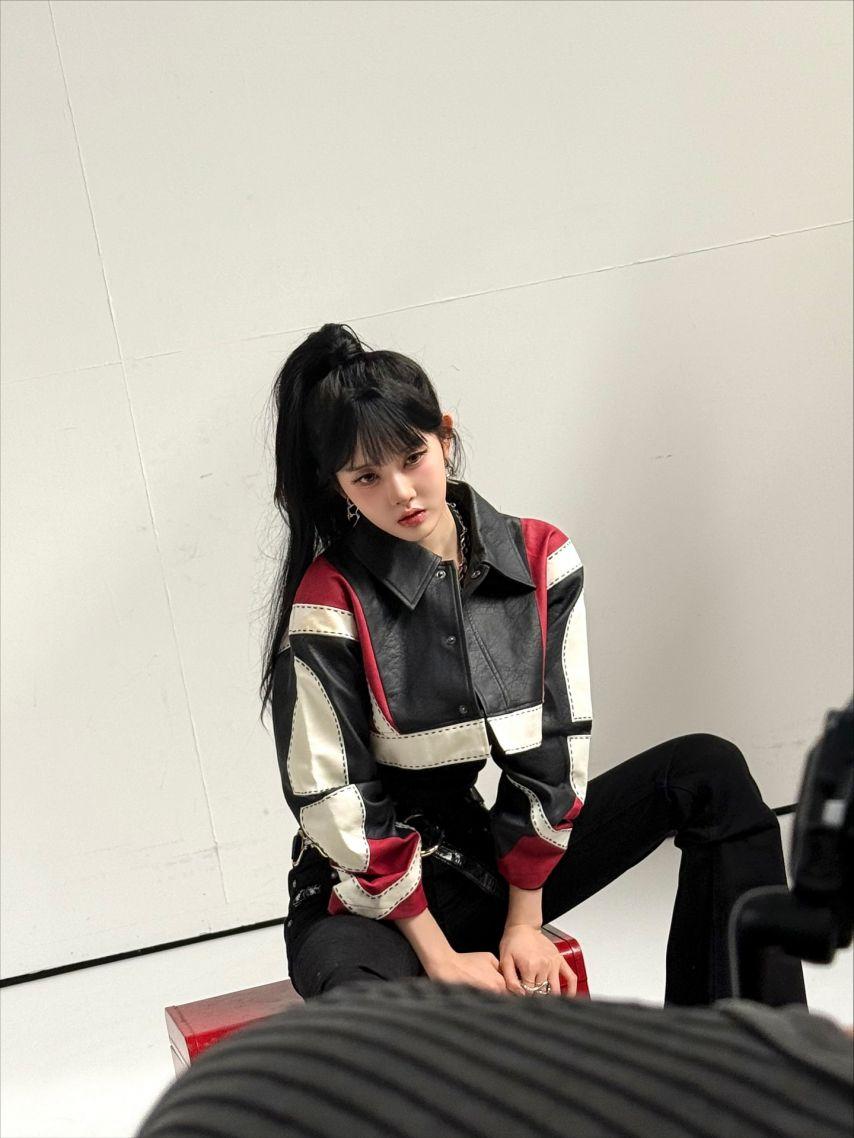 시은 STACY스테이씨 인별2