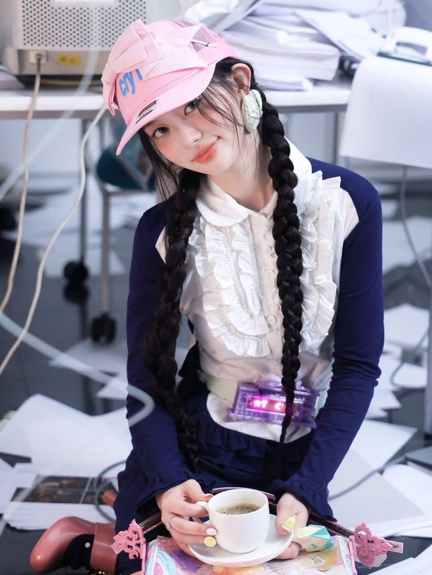 아일릿 (ILLIT) 민주1