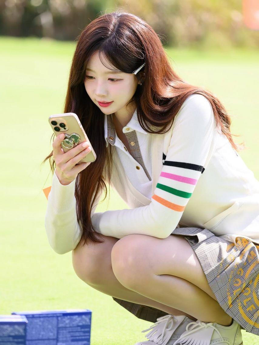 진달래 아나운서1