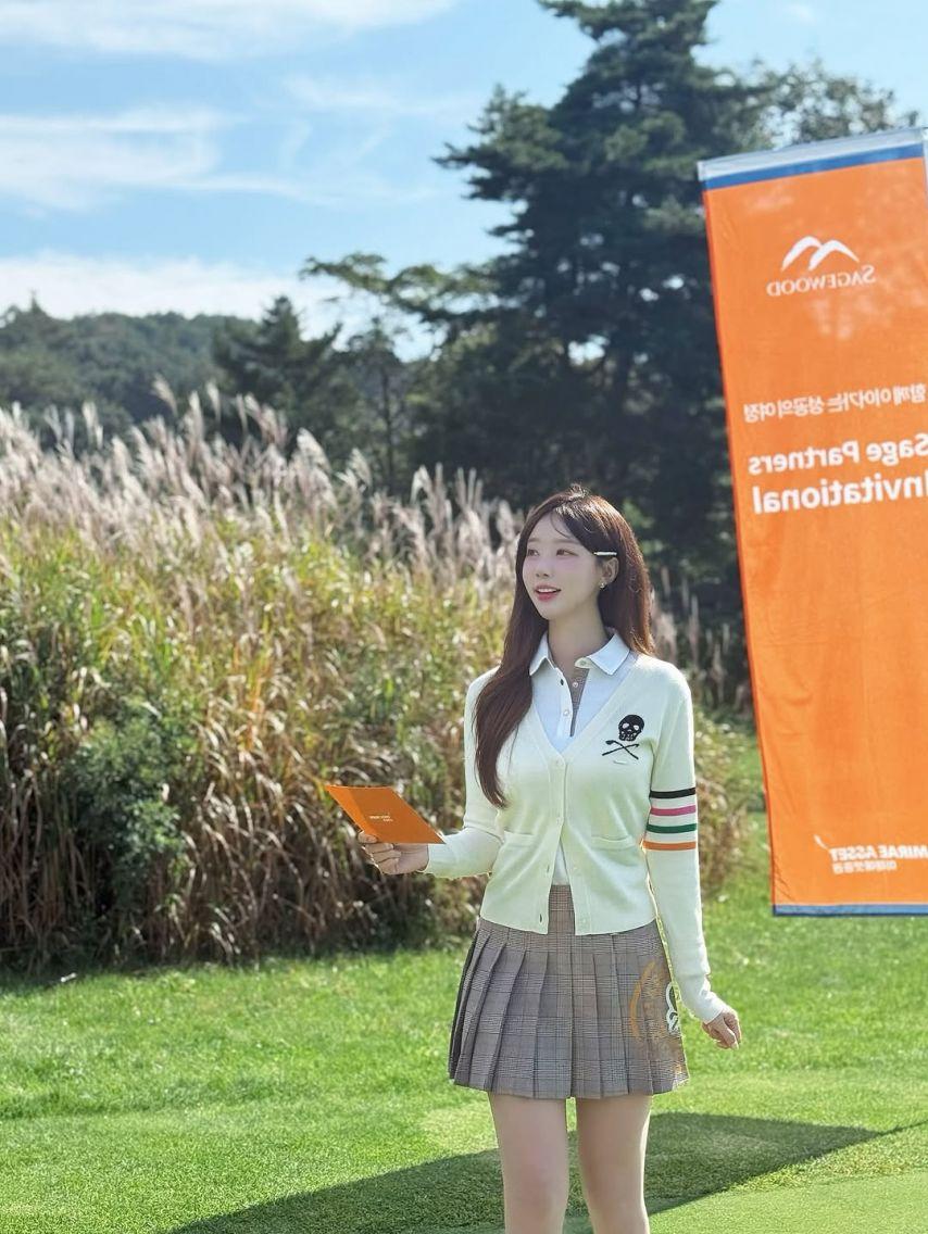 진달래 아나운서2