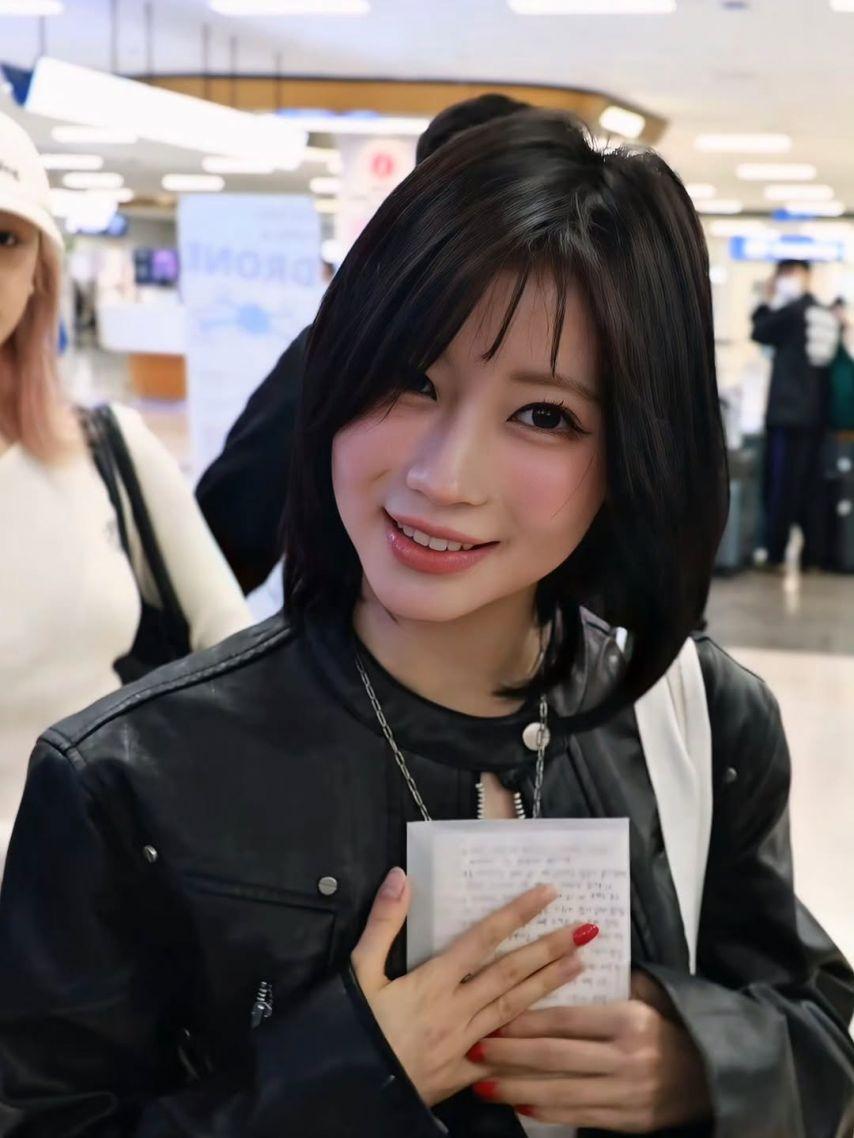 BABYMONSTER (베이비몬스터) 아사1