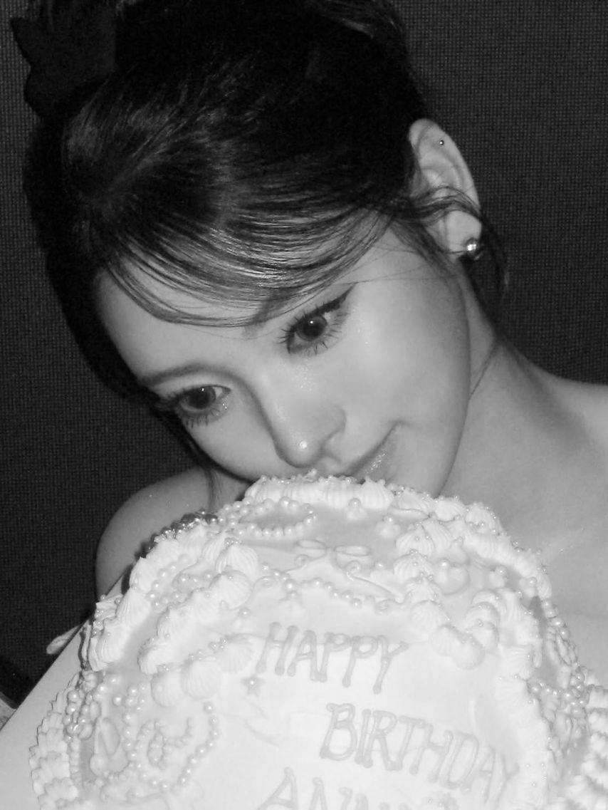 MEOVV (미야오) 안나1