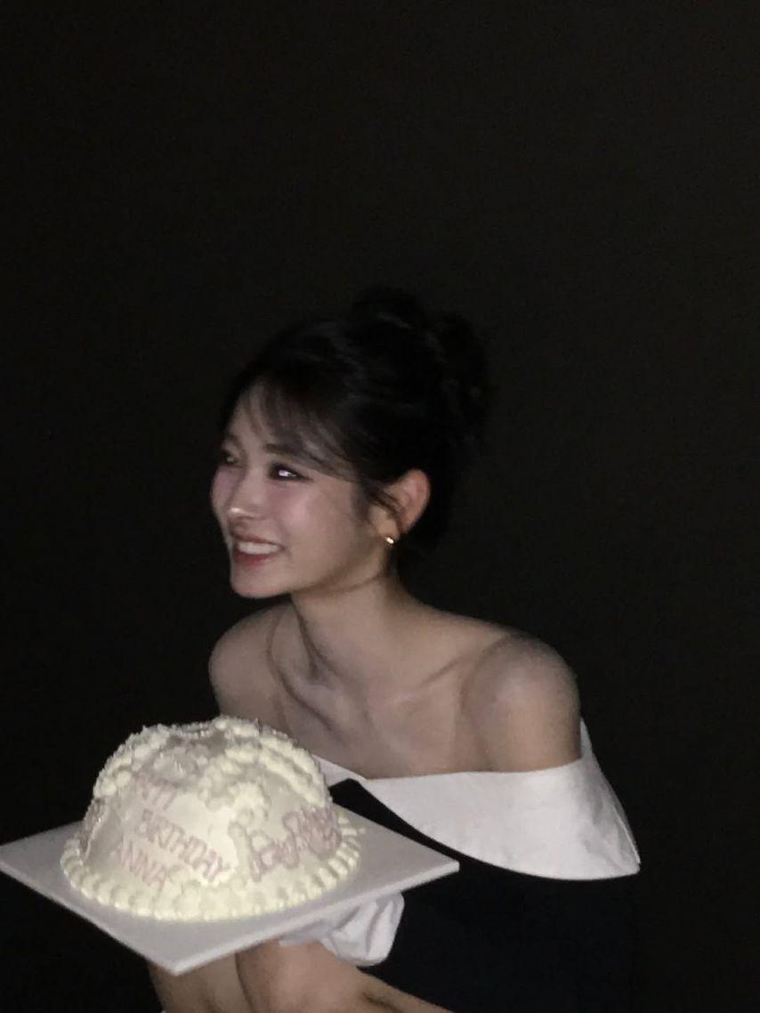 MEOVV (미야오) 안나2