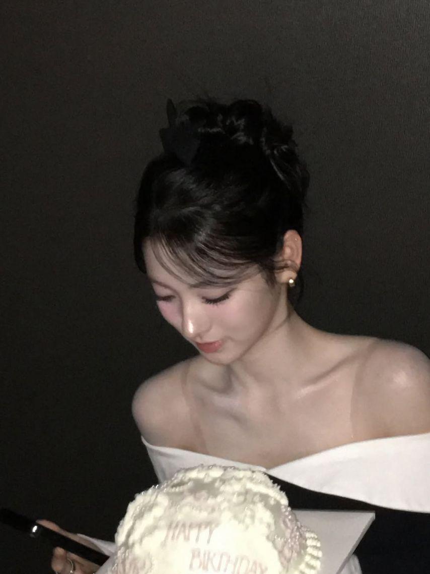 MEOVV (미야오) 안나3