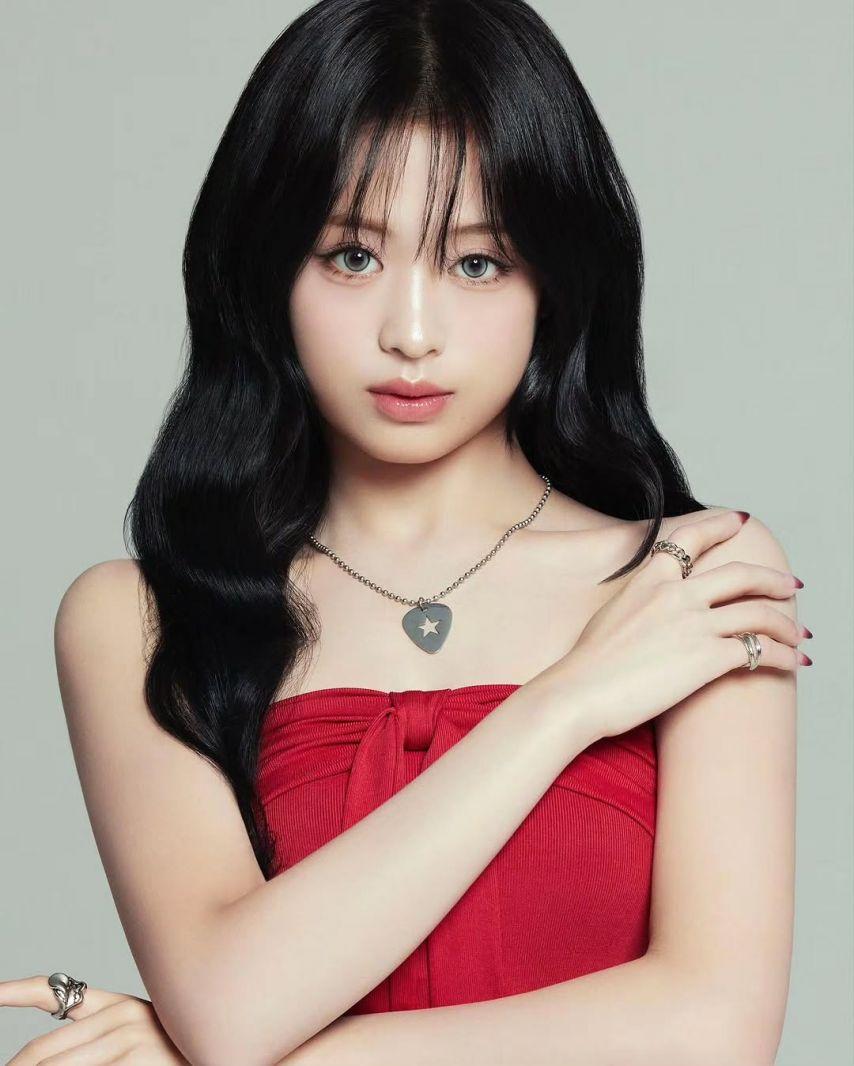 BABYMONSTER (베이비몬스터)1