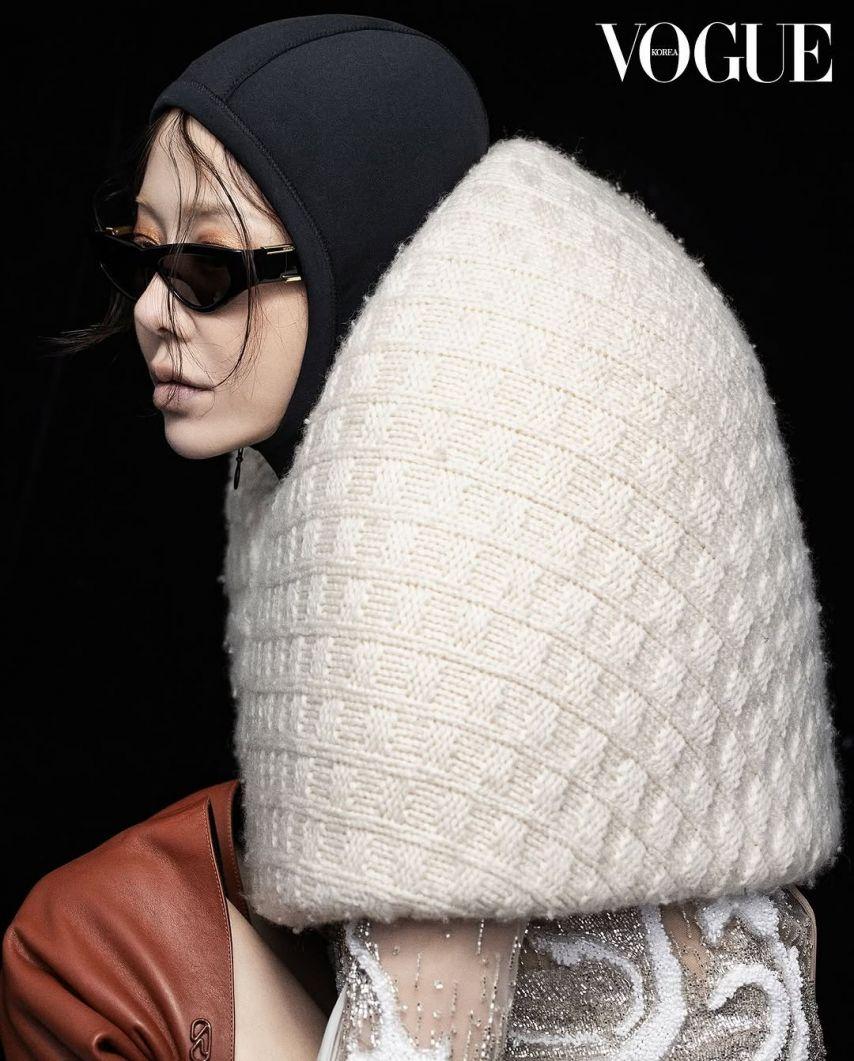 오늘자 배우 고현정 인스타그램(잡지 VOGUE 화보).JPG6