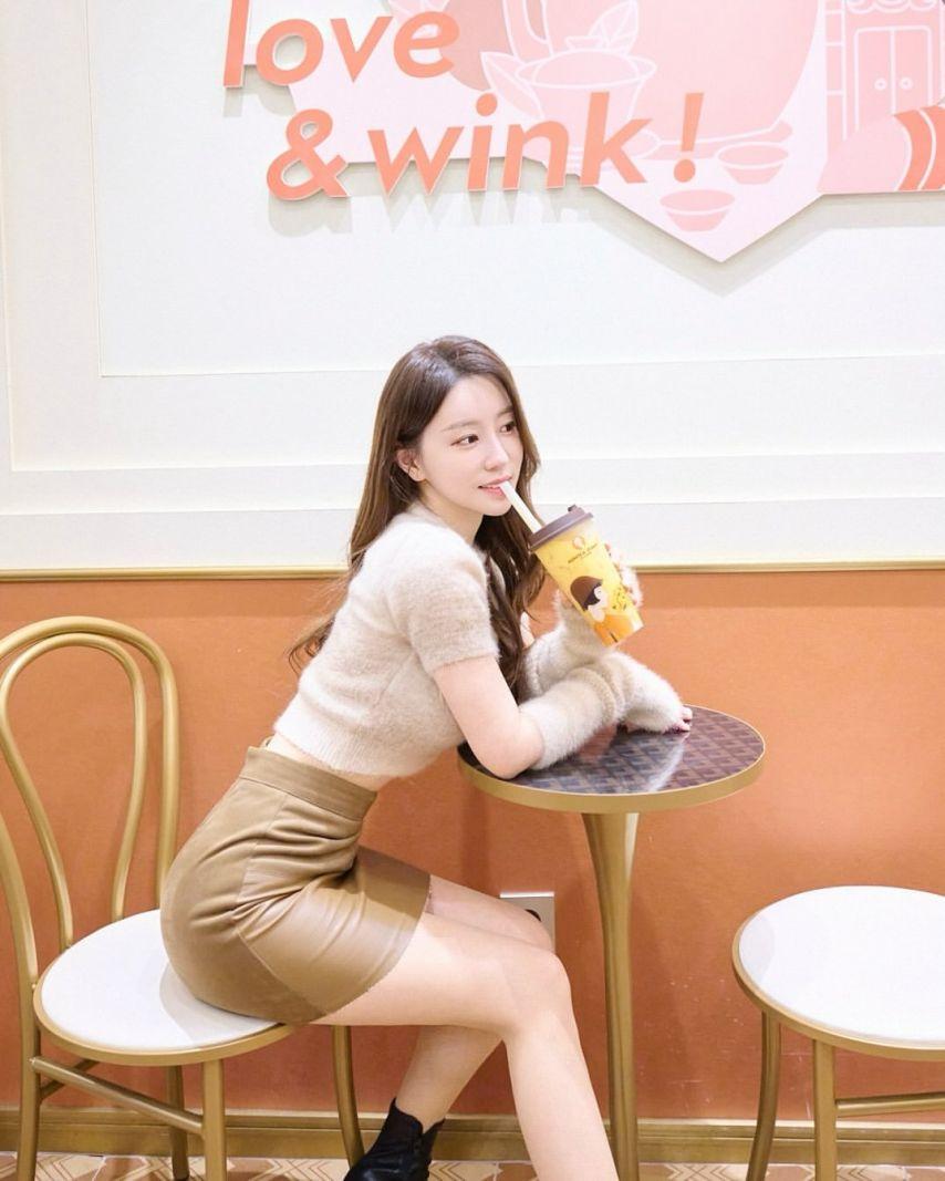 황유주 아나운서1