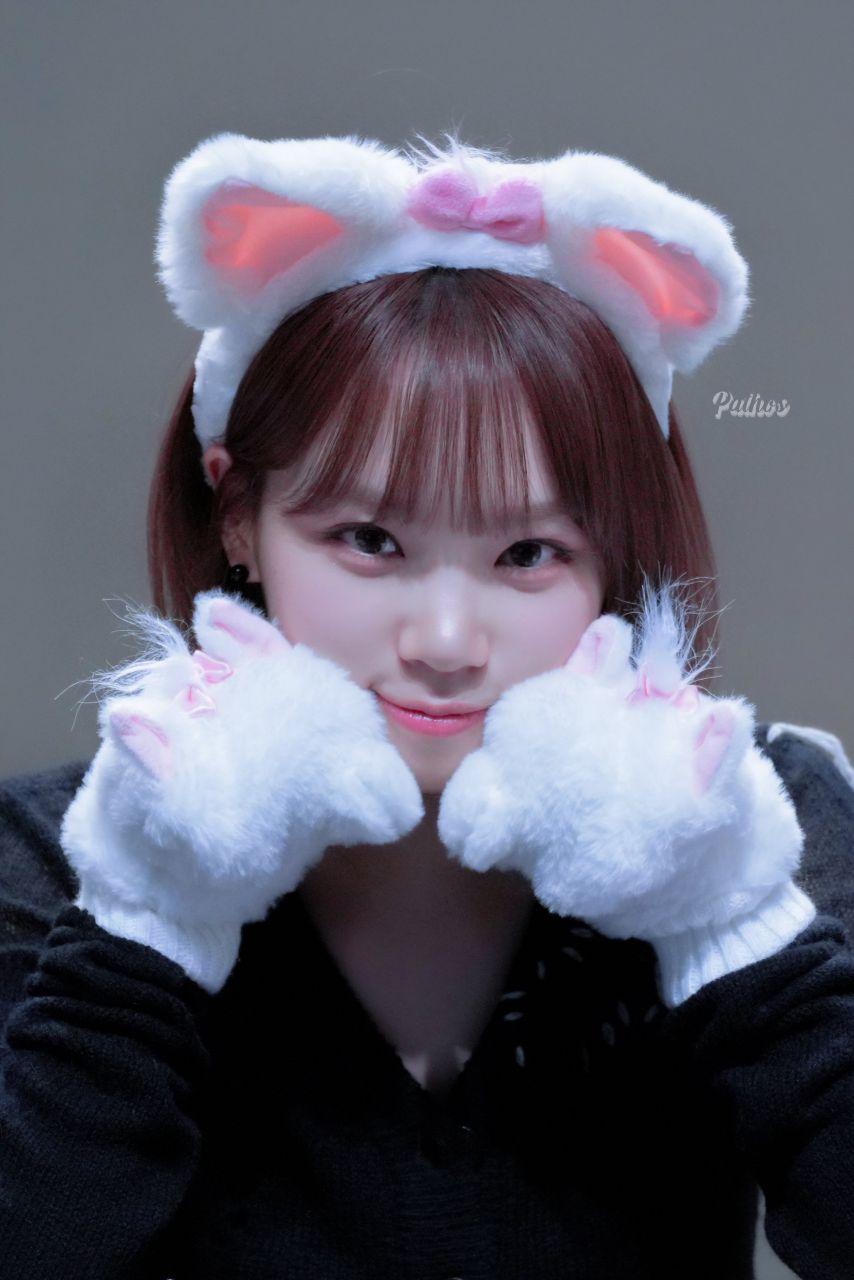 르세라핌 김채원4