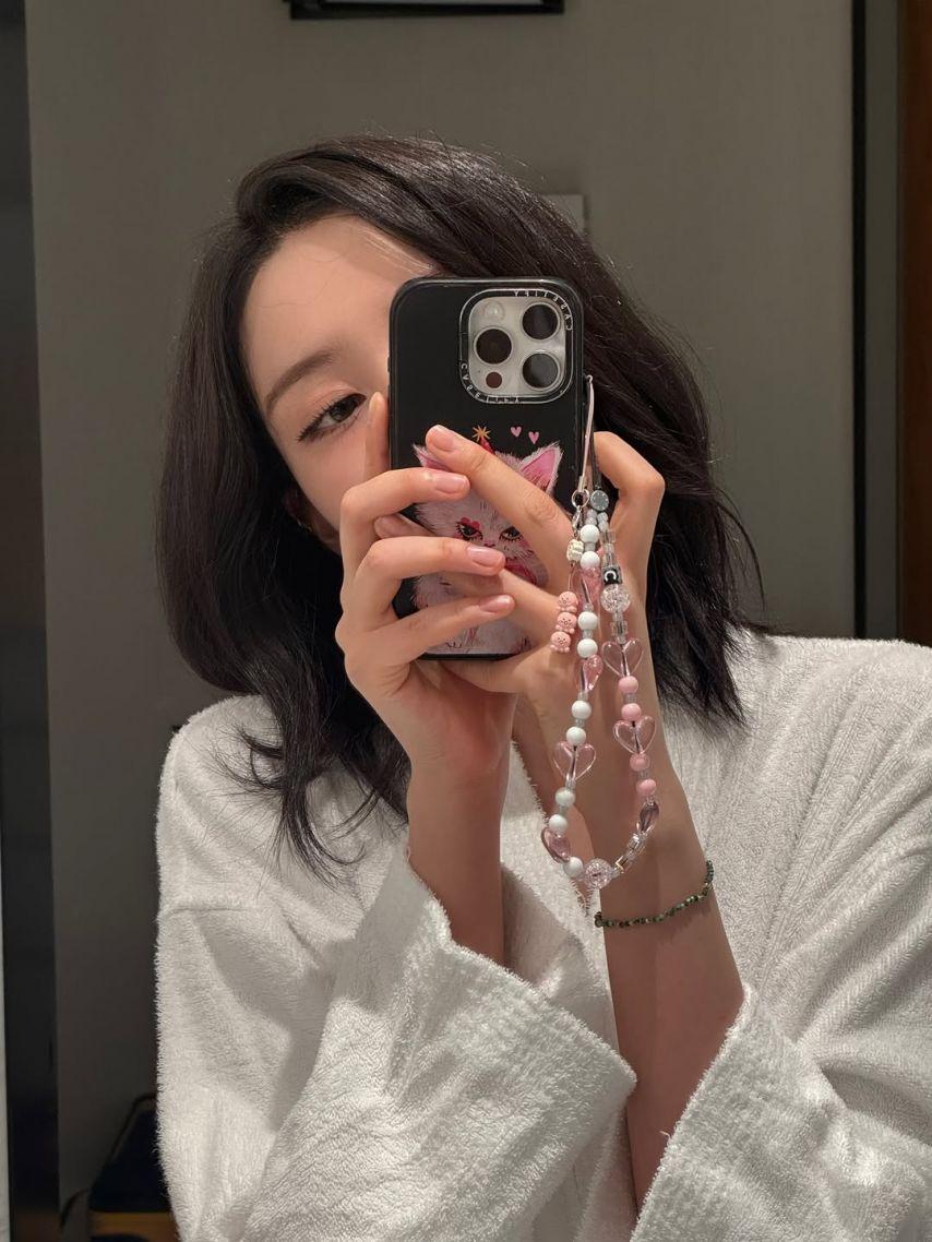 STAYC (스테이씨) 윤0