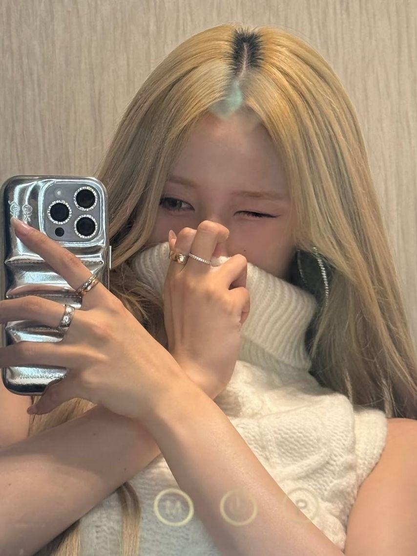 KISS OF LIFE (키스오브라이프) 벨1