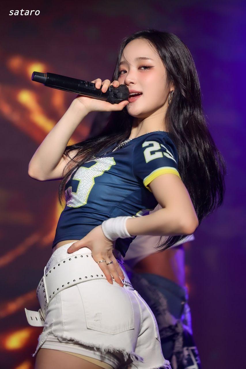 아이칠린 지윤 이지8