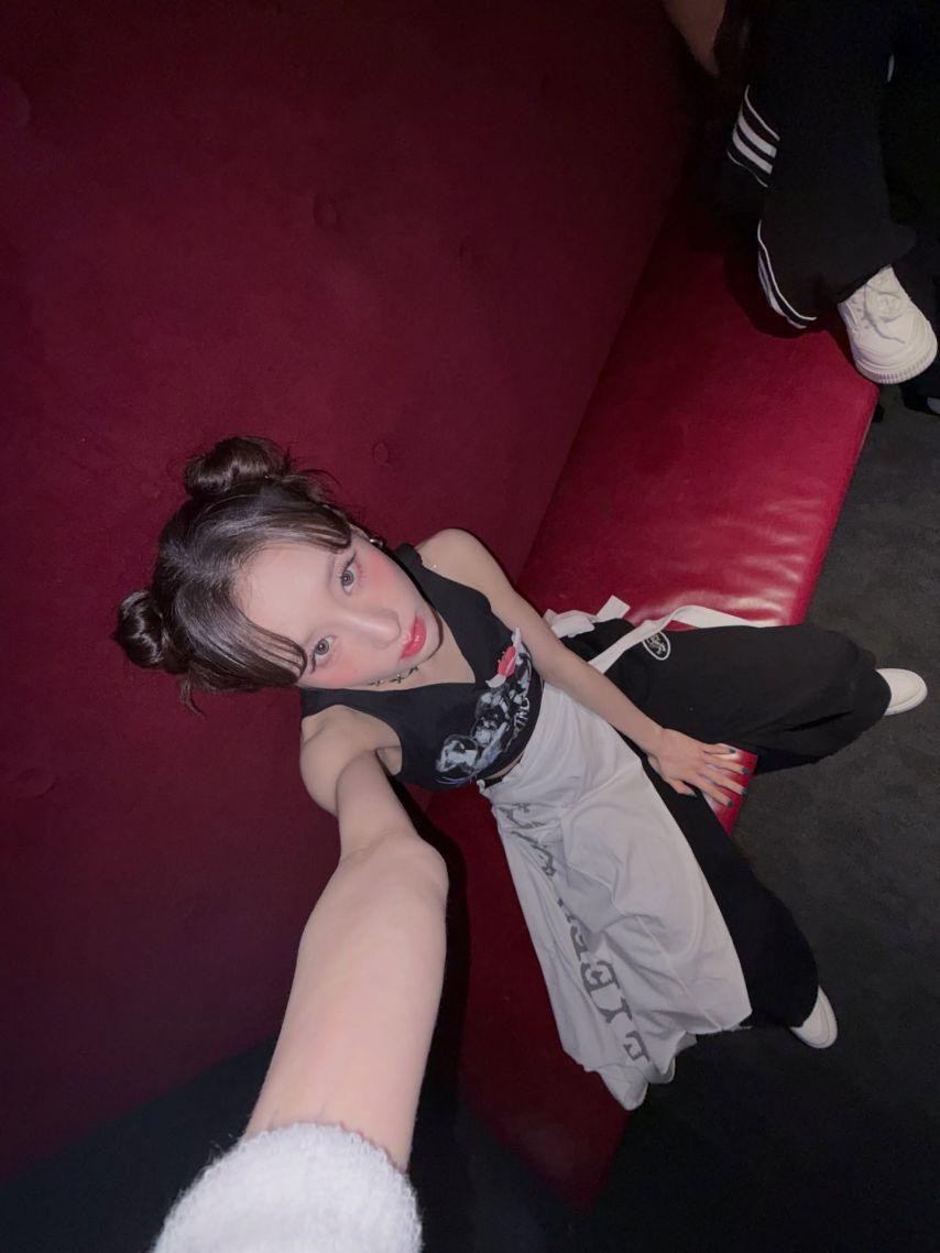 희진 ARTMS아르테미스 인별15