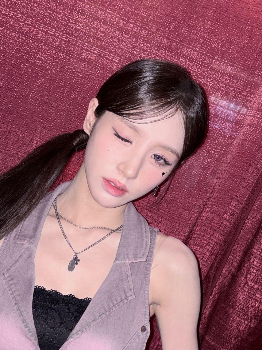 희진 ARTMS아르테미스 인별3