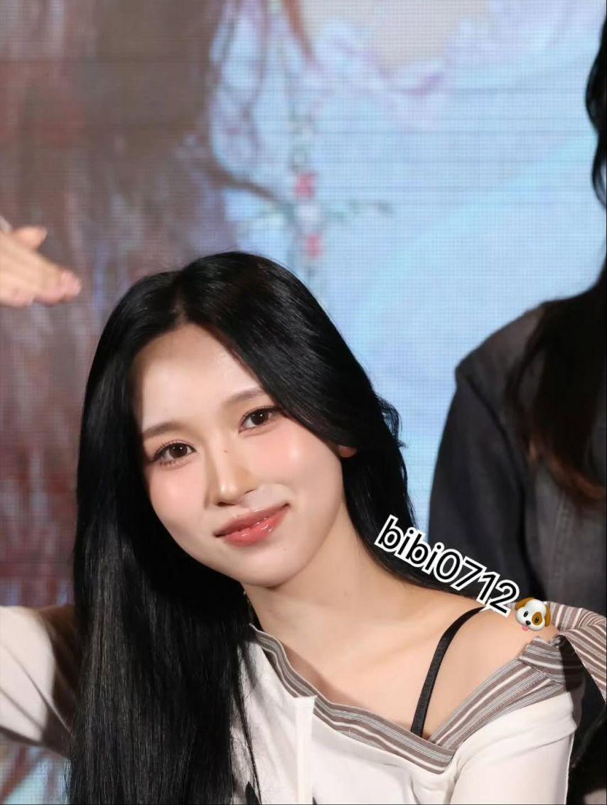 TWICE (트와이스) 미나1