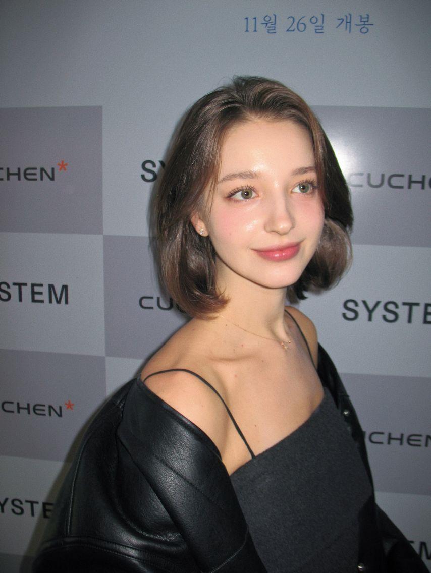 안젤리나 다닐로바1