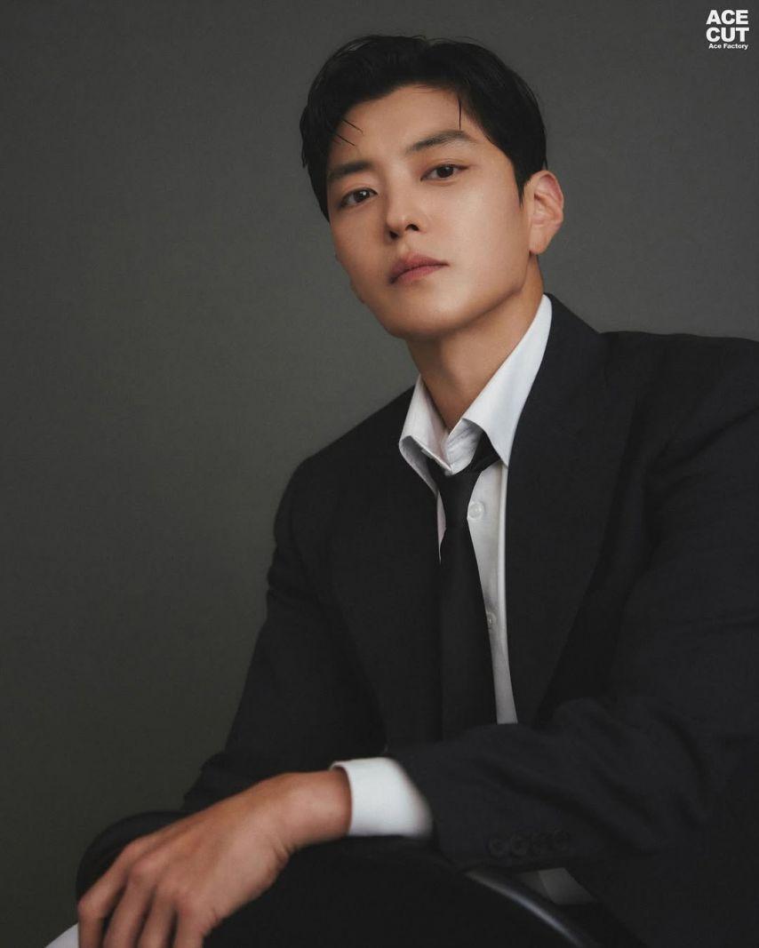 프로필 사진 다시 찍었다는 배우 장승조.JPG4