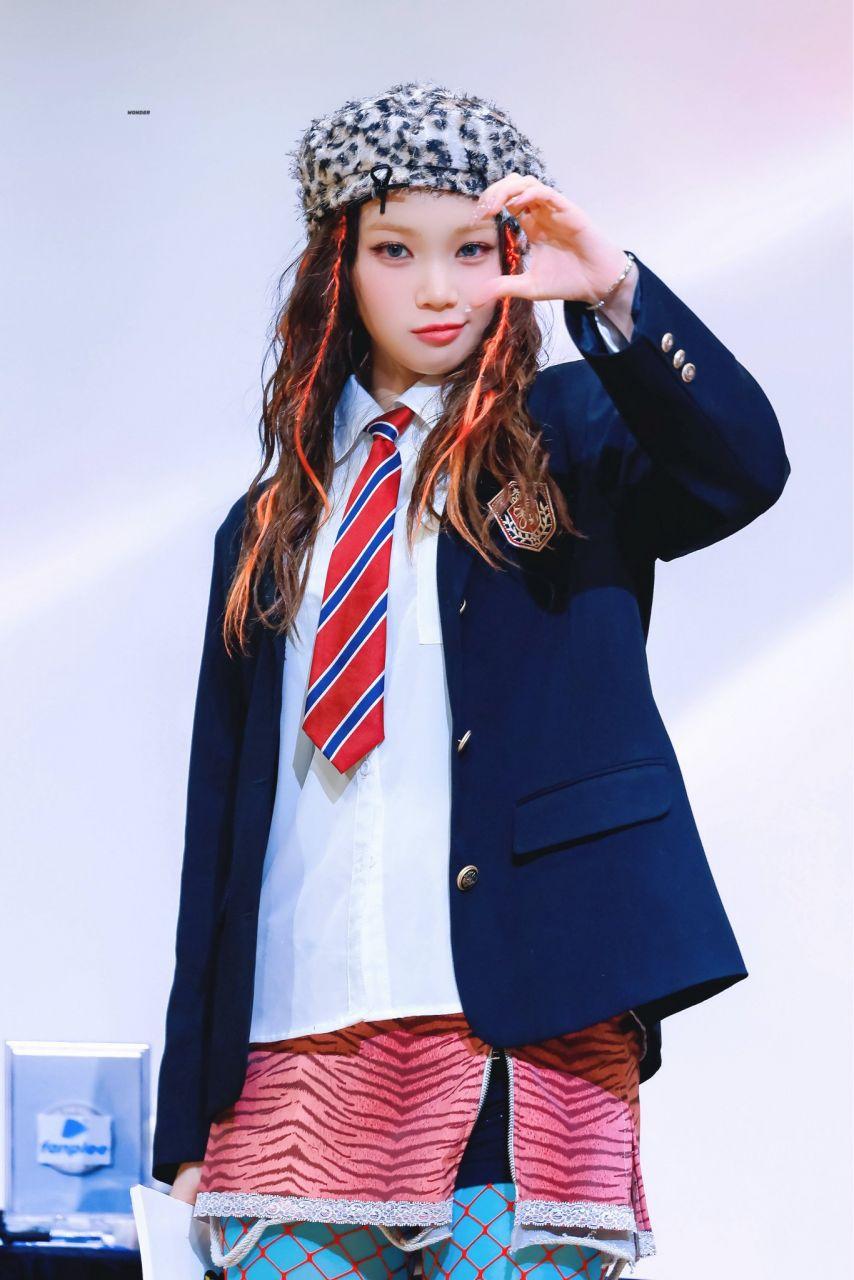 르세라핌 채원20