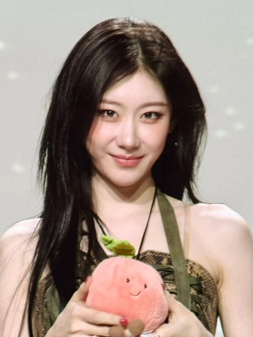 ITZY (있지) 채령0