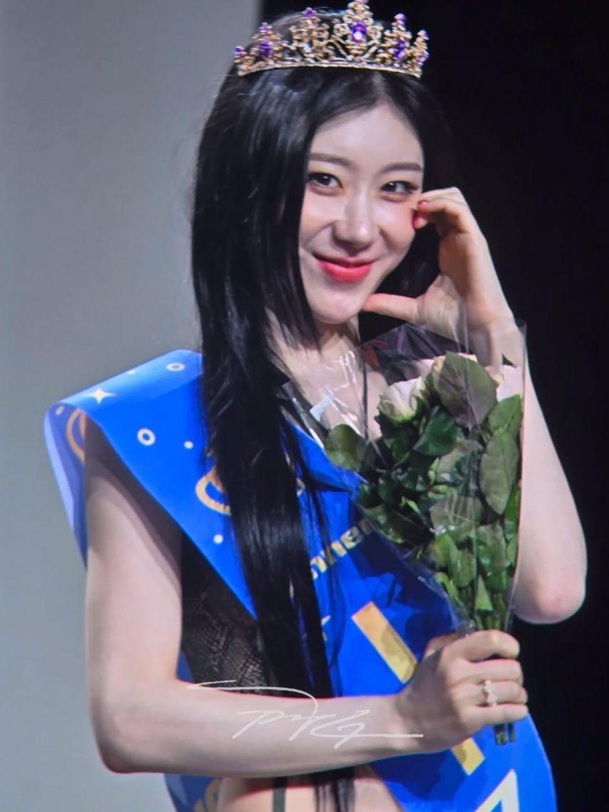 ITZY (있지) 채령3