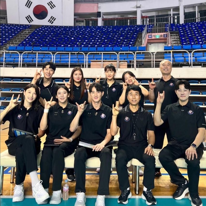 김연경 원더독스 감독14