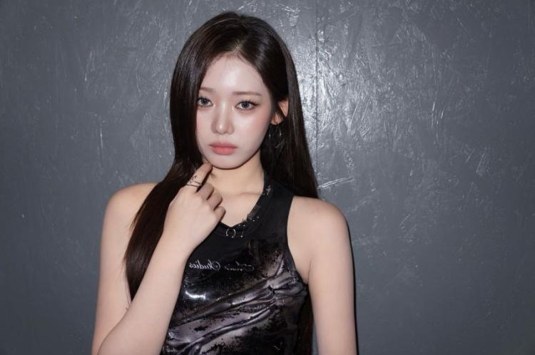 베이비몬스터 로라5