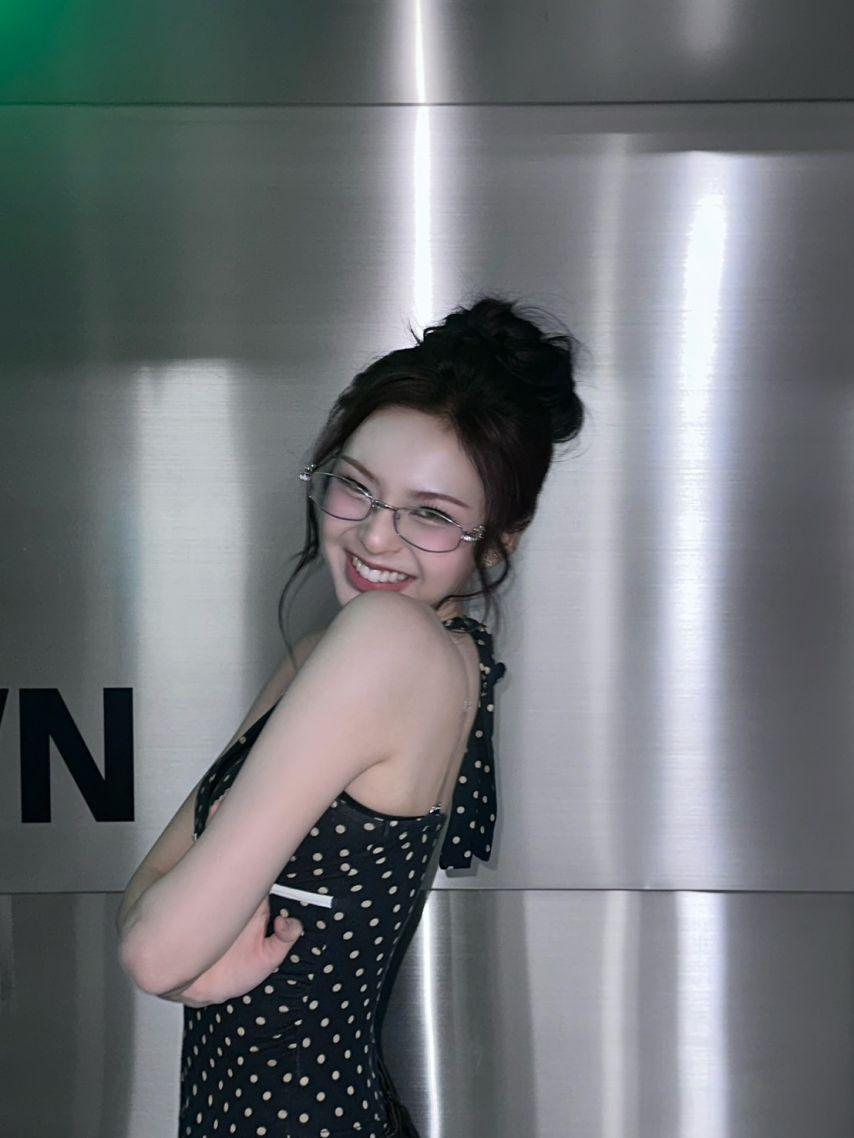 베이비몬스터 치키타1