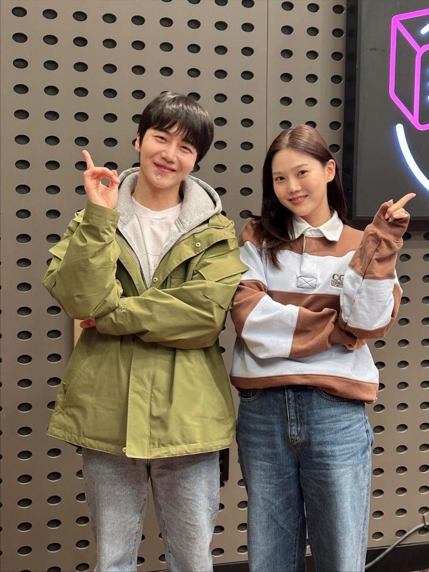 효정 오마이걸 볼륨을높여요4