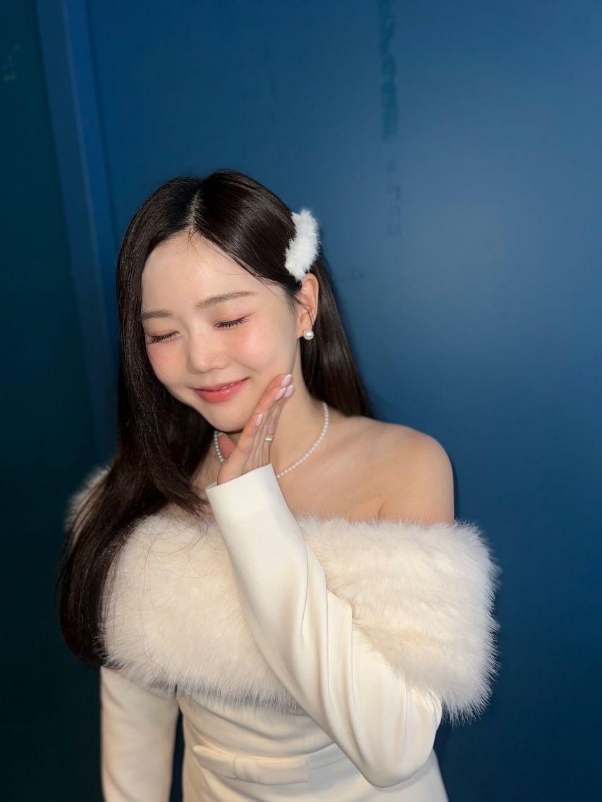 효정 오마이걸 인별 백두산 등11