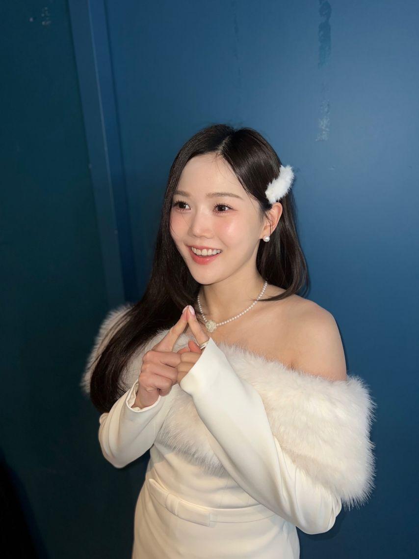 효정 오마이걸 인별 백두산 등13